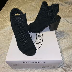 Steve Madden Suede Booties